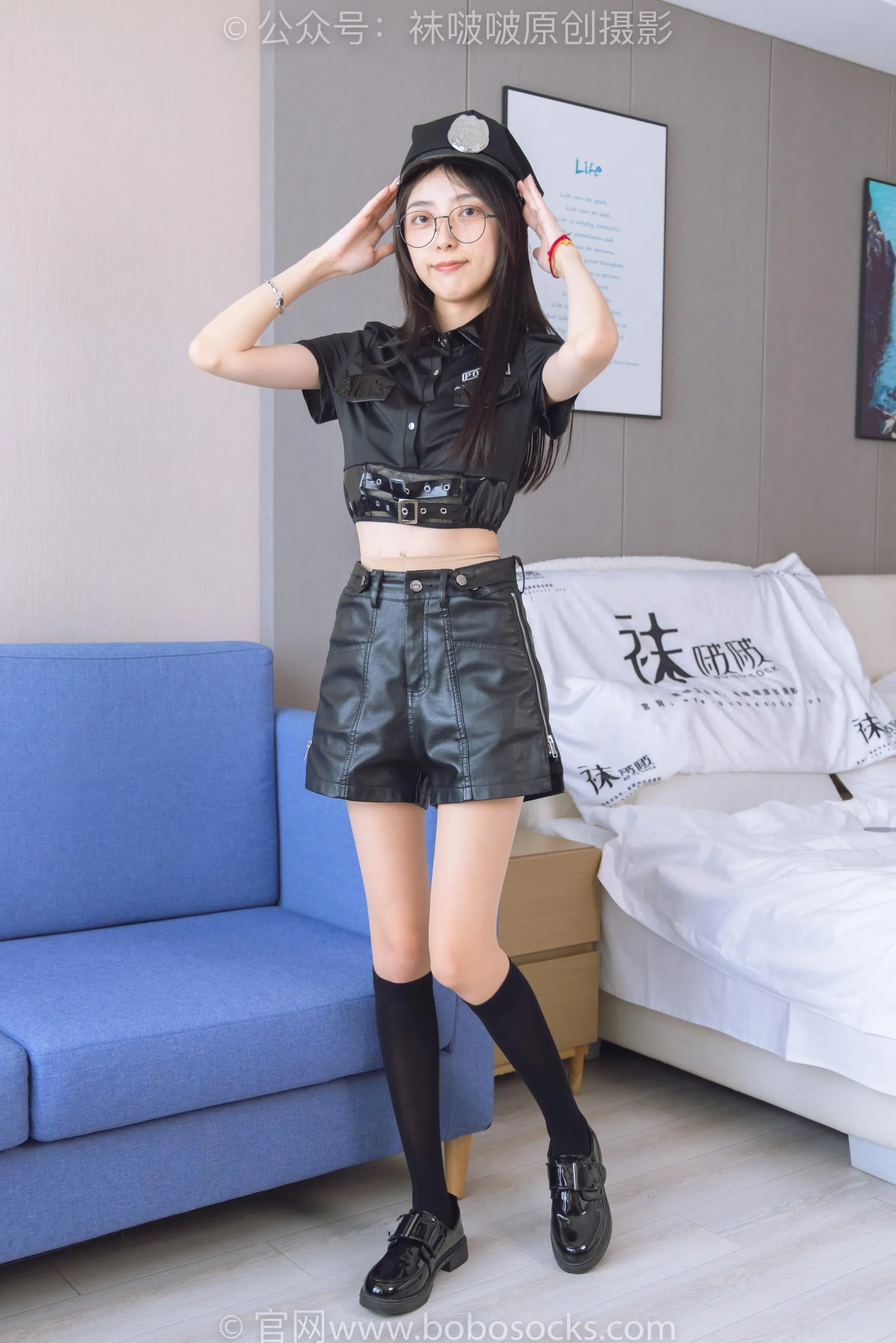[BoBoSocks袜啵啵]NO.198 稚予-皮鞋、黑色小腿袜、高跟鞋、肉丝 [86P]插图4